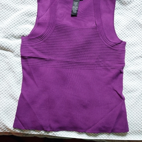 Cable & Gage Sleeveless Top - Picture 2 of 6